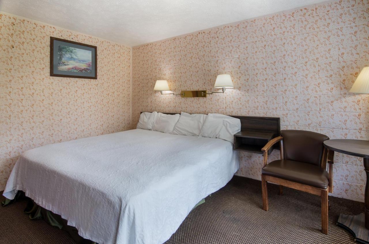 Americas Best Value Inn Wytheville Εξωτερικό φωτογραφία