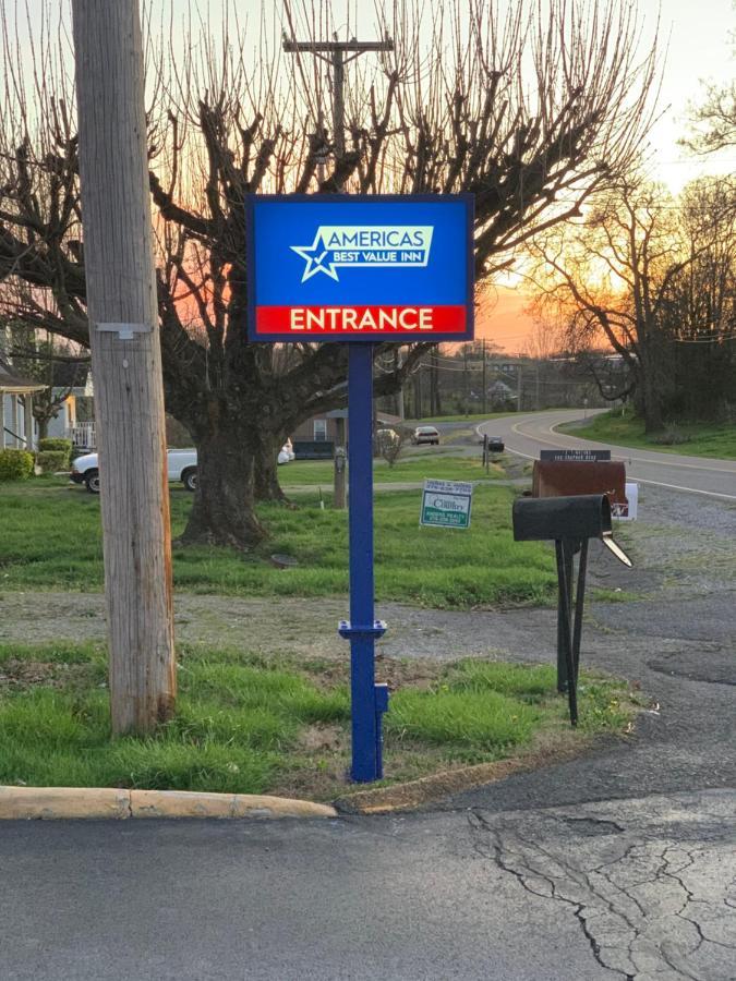 Americas Best Value Inn Wytheville Εξωτερικό φωτογραφία